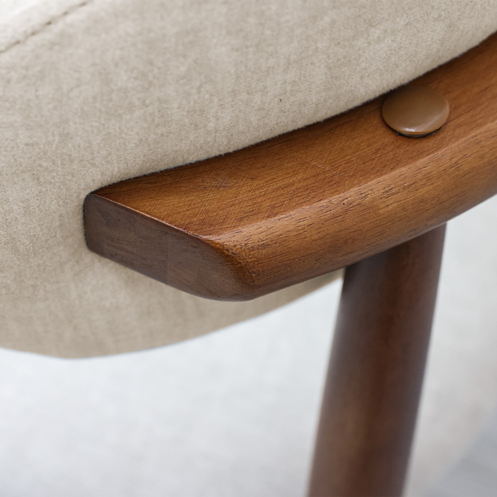 Warm Grey Flannelette Upholstered Dining Chair With Walnut Solid Wood Legs, Armless Chair Set Of 4 For Kitchen, Restaurant, Living, Meeting Room_maomaolike.com